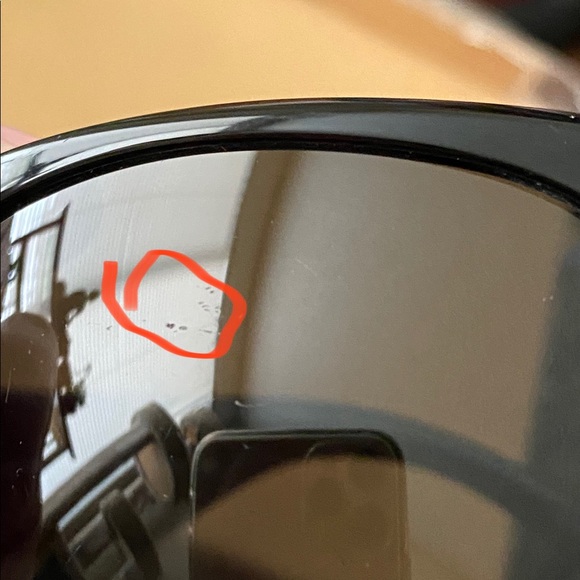 😎 Burberry Designer Sunglasses - Picture 9 of 10